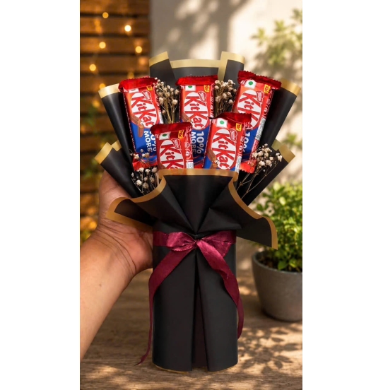 💐 Bó Hoa Socola Ngoại Nhập – Món Quà Ngọt Ngào Khó Quên